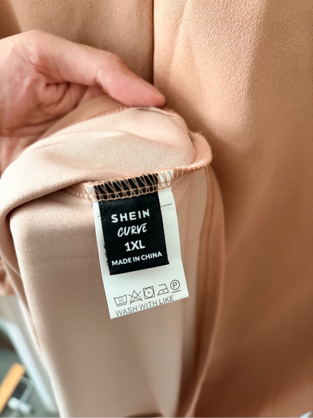SHEIN Curve Blush Pink Curve-Friendly Shirt Dress - Picture 4 of 5